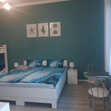Apartman Ta'karos